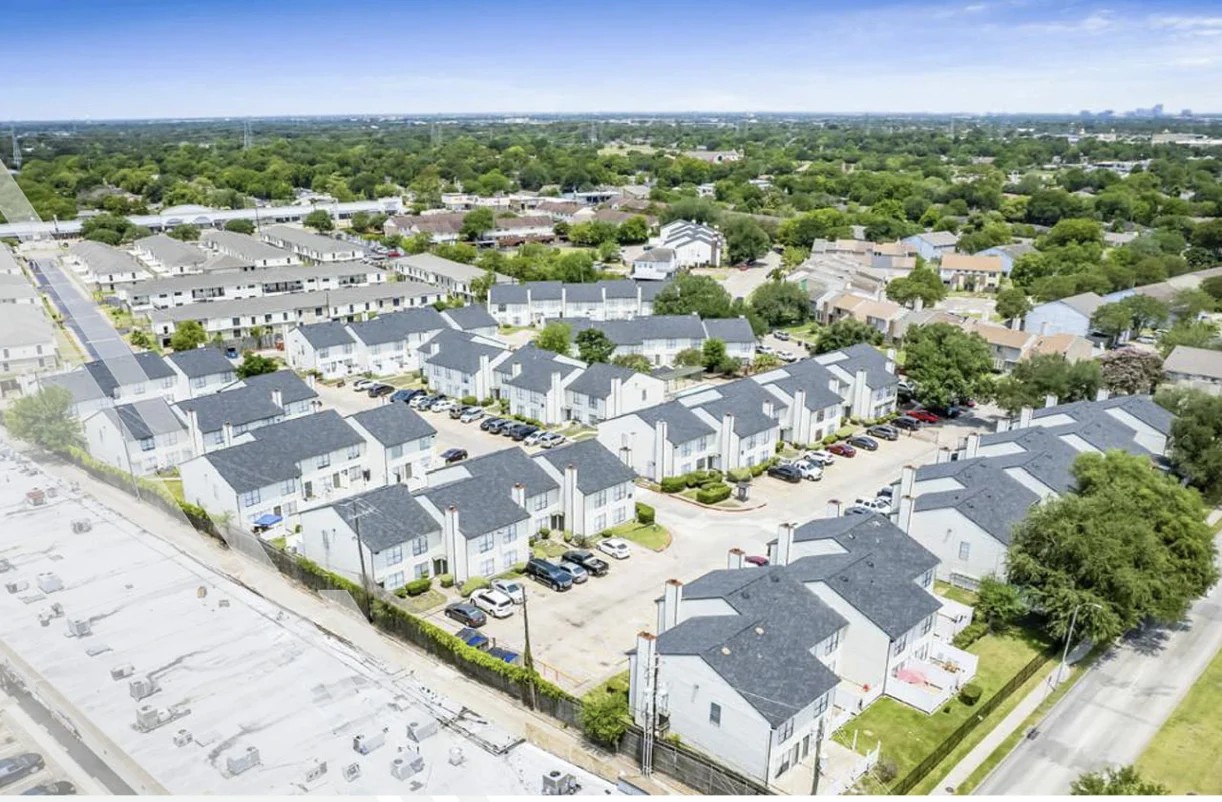 Aerial view of Wilcrest Arbor Townhomes